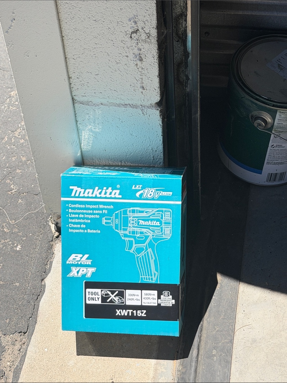 Makita 18V LXT Cordless Impact Wrench - Teal Box